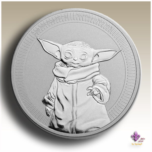 Baby Yoda front on the silver coin