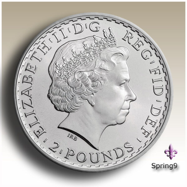 profile of the Queen Elisabeth on the silver coin